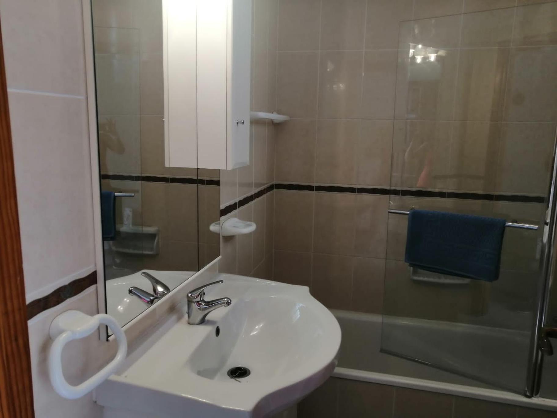 1 Bedroom Apartment With Stunning Sea View อาโรนา ภายนอก รูปภาพ
